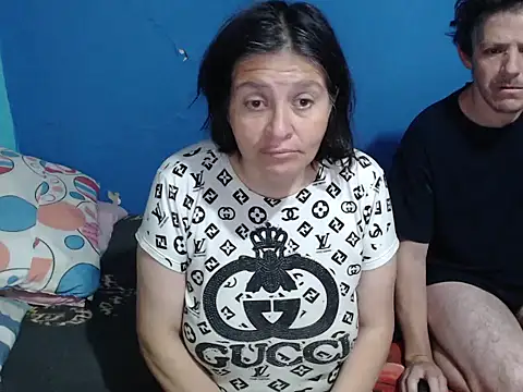 Snapshot of Adan_eva26 chatting on 06-10-26, 12:17 Adan eva26 online show from 06-10-26, 12:17