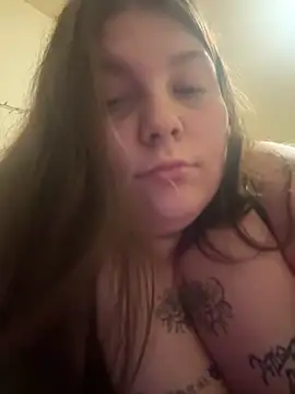 Snapshot of babygirlrider chatting on 06-16-26, 12:32 babygirlrider online show from 06-16-26, 12:32