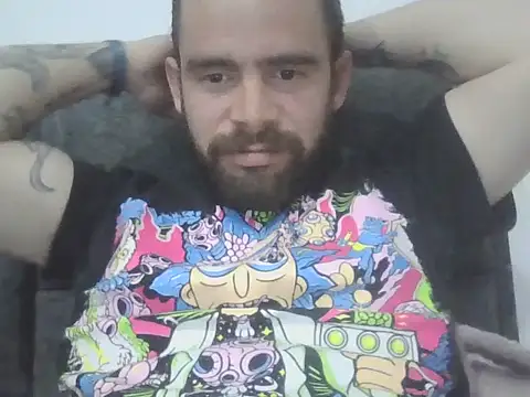 Snapshot of ragnor_vex1 chatting on 06-19-26, 01:44 ragnor vex1 online show from 06-19-26, 01:44
