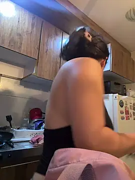 Lovers room online show from 07-04-26, 07:04