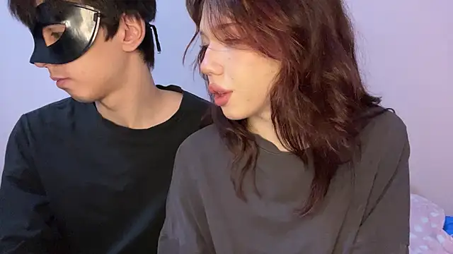 moonlure online show from 07-17-26, 10:07