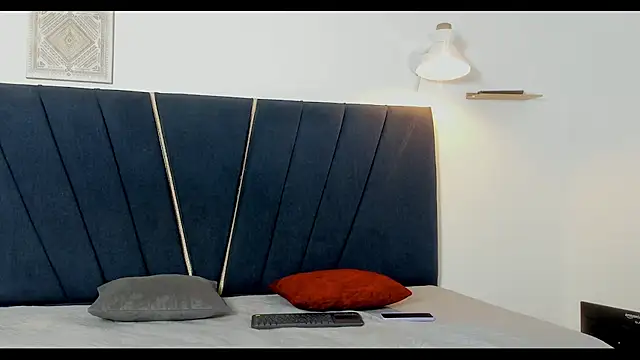 Snapshot of velvet_sex23 chatting on 06-10-26, 04:13 velvet sex23 online show from 06-10-26, 04:13