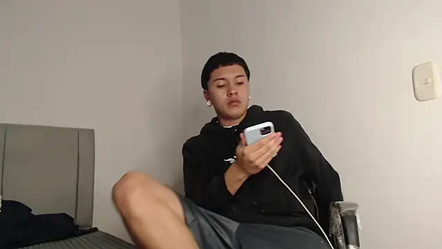 Owenn  blueee online show from 07-25-26, 03:25