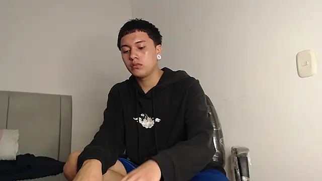 Owenn  blueee online show from 07-28-26, 01:46
