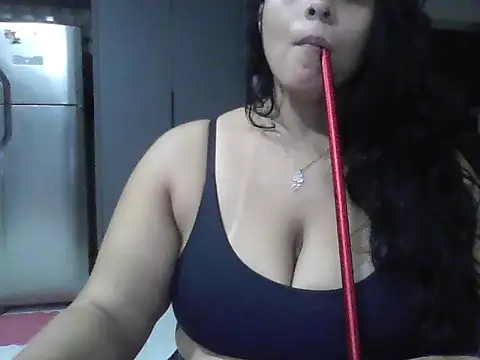 Snapshot of Isabel2q5n chatting on 07-30-26, 02:32 Isabel2q5n online show from 07-30-26, 02:32