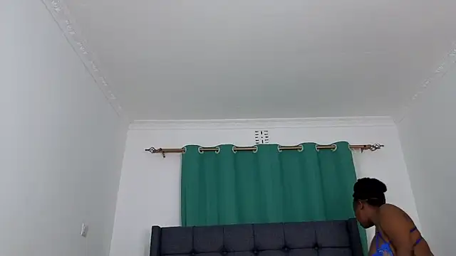 Fluffy Pillows online show from 07-24-26, 07:10