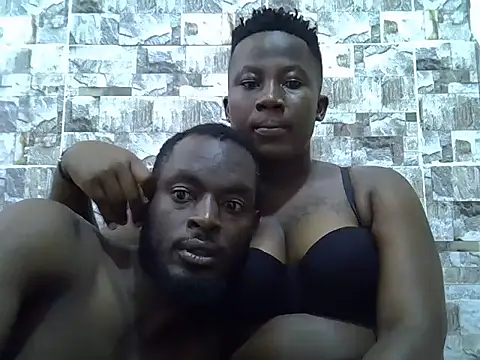 Snapshot of Sexybave2 chatting on 06-06-26, 09:25 Sexybave2 online show from 06-06-26, 09:25