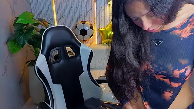 samantha tx  online show from 06-23-26, 03:15