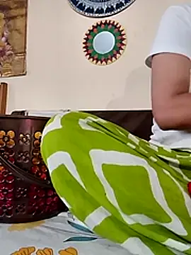 Romantic riya 06 online show from 07-19-26, 06:00