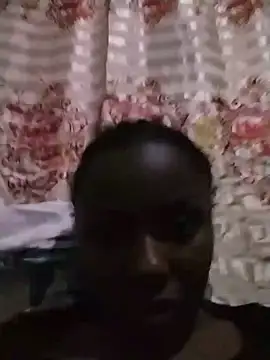 Snapshot of _Cillah chatting on 06-09-26, 08:32 Cillah online show from 06-09-26, 08:32