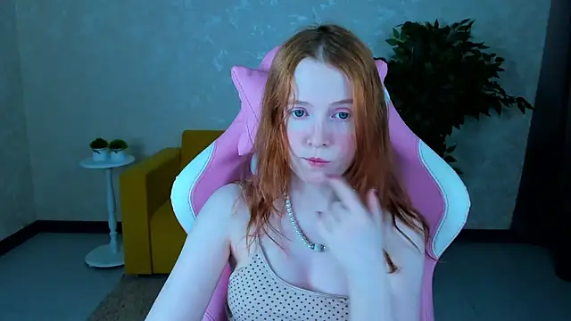 Snapshot of ari-kittyy chatting on 06-11-26, 04:09 ari-kittyy online show from 06-11-26, 04:09
