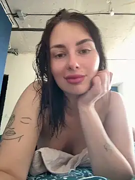 Snapshot of Nikoli_star chatting on 06-10-26, 04:24 Nikoli star online show from 06-10-26, 04:24