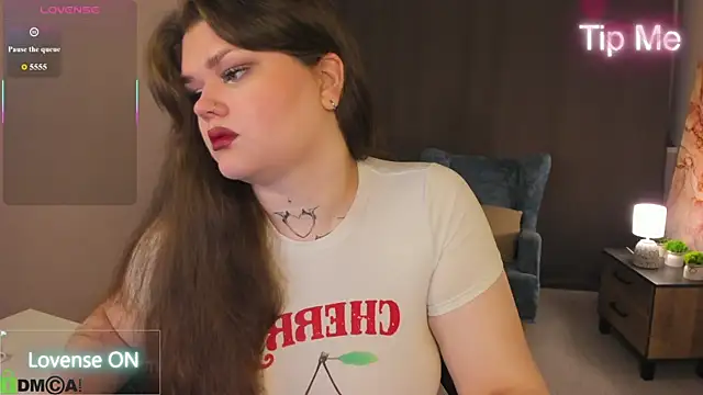 Snapshot of meow_weow chatting on 07-18-26, 12:25 meow weow online show from 07-18-26, 12:25