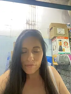 CatalinaSantana83 online show from 06-05-26, 12:37