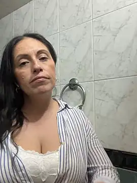 CatalinaSantana83 online show from 06-11-26, 01:49
