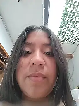 Snapshot of Amber_Herrera chatting on 06-05-26, 02:12 Amber Herrera online show from 06-05-26, 02:12