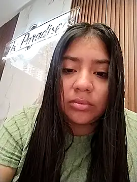 Snapshot of Amber_Herrera chatting on 06-11-26, 12:24 Amber Herrera online show from 06-11-26, 12:24