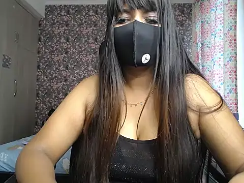 Snapshot of Goddess_Ruhii chatting on 06-15-26, 04:34 Goddess Ruhii online show from 06-15-26, 04:34