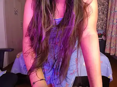 Snapshot of Goddess_Ruhii chatting on 07-13-26, 06:40 Goddess Ruhii online show from 07-13-26, 06:40