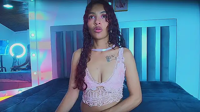 Aylin valerie online show from 07-07-26, 07:39