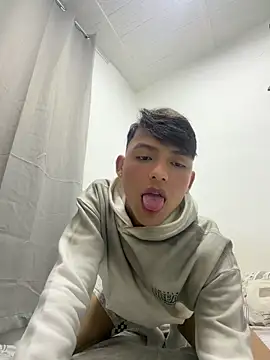 Snapshot of Boydilan chatting on 06-11-26, 10:07 Boydilan online show from 06-11-26, 10:07