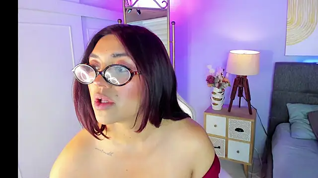 ginger honey  online show from 06-12-26, 01:20