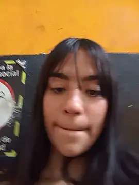 Snapshot of candy_Camilaa chatting on 06-05-26, 02:56 candy Camilaa online show from 06-05-26, 02:56