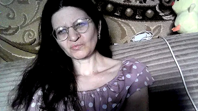 Snapshot of Dear_Annet chatting on 07-01-26, 10:48 Dear Annet online show from 07-01-26, 10:48