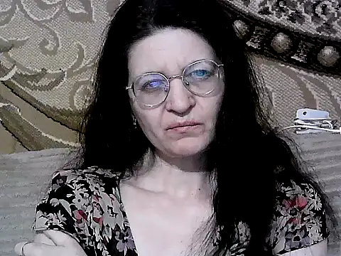 Snapshot of Dear_Annet chatting on 07-11-26, 07:47 Dear Annet online show from 07-11-26, 07:47