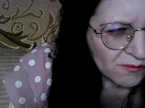 Snapshot of Dear_Annet chatting on 06-05-26, 10:10 Dear Annet online show from 06-05-26, 10:10