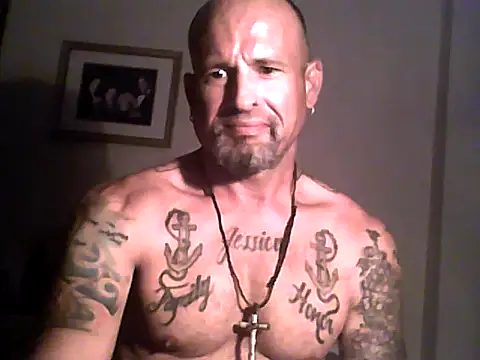 Snapshot of SlickDickyadown chatting on 06-11-26, 03:47 SlickDickyadown online show from 06-11-26, 03:47