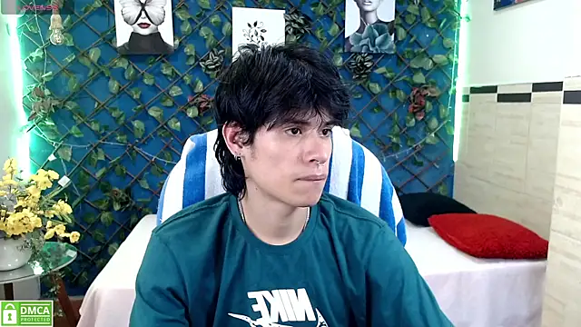 Snapshot of wayath1 chatting on 07-16-26, 11:18 wayath1 online show from 07-16-26, 11:18