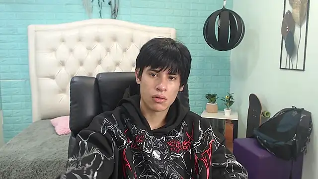 Snapshot of wayath1 chatting on 07-19-26, 11:40 wayath1 online show from 07-19-26, 11:40