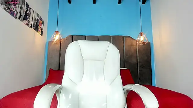 Snapshot of Monica_robles11 chatting on 06-09-26, 03:18 Monica robles11 online show from 06-09-26, 03:18