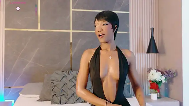 Charlotte-Brandt online show from 07-18-26, 03:59