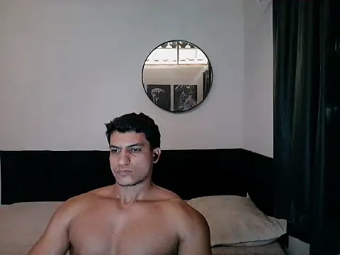 Snapshot of Arrascapeta chatting on 06-20-26, 03:39 Arrascapeta online show from 06-20-26, 03:39
