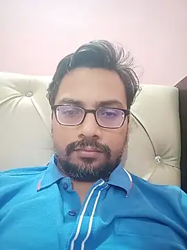 Snapshot of rajkink00 chatting on 06-08-26, 03:34 rajkink00 online show from 06-08-26, 03:34
