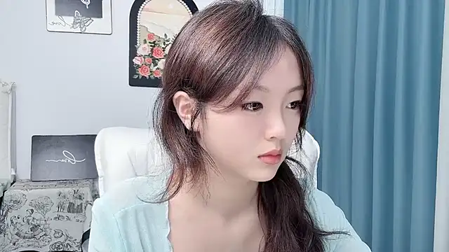 Snapshot of wenwen8888 chatting on 07-06-26, 04:30 wenwen8888 online show from 07-06-26, 04:30
