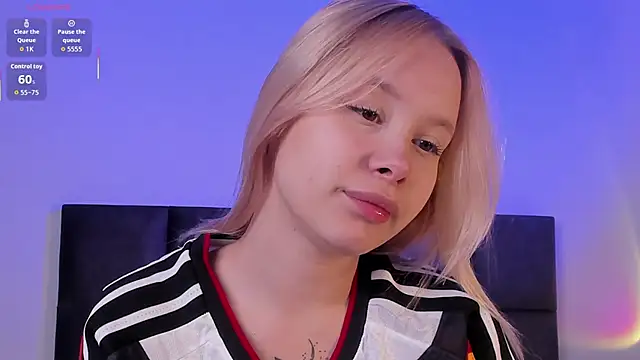 softangelxkisses online show from 06-23-26, 06:44