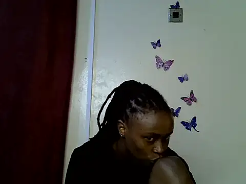 Snapshot of Rasta_tattoooed chatting on 06-17-26, 04:23 Rasta tattoooed online show from 06-17-26, 04:23