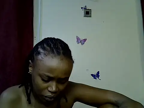 Snapshot of Rasta_tattoooed chatting on 07-19-26, 02:42 Rasta tattoooed online show from 07-19-26, 02:42