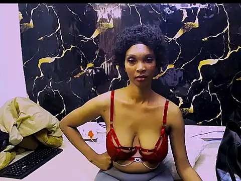Snapshot of Caramelminxx_ chatting on 06-10-26, 08:04 Caramelminxx online show from 06-10-26, 08:04