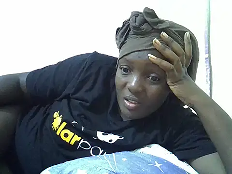 Hot-Zelinda online show from 07-09-26, 03:51