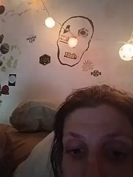 Snapshot of Dubbbetty chatting on 06-30-26, 03:06 Dubbbetty online show from 06-30-26, 03:06