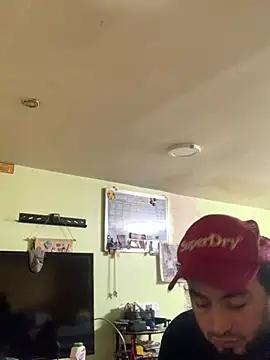 Snapshot of urratherme chatting on 07-20-26, 01:13 urratherme online show from 07-20-26, 01:13