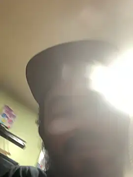 Snapshot of urratherme chatting on 06-19-26, 05:24 urratherme online show from 06-19-26, 05:24