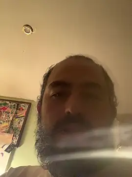 Snapshot of urratherme chatting on 06-12-26, 12:25 urratherme online show from 06-12-26, 12:25
