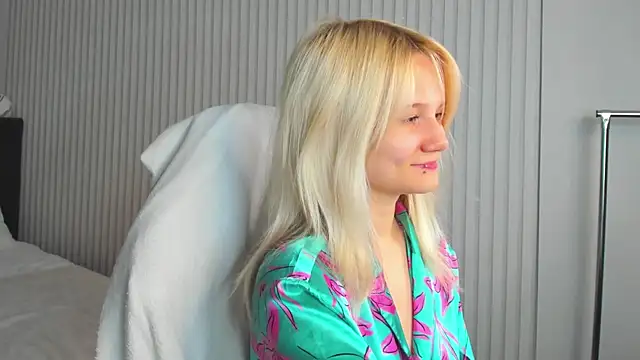 Snapshot of Bunny_Elsy chatting on 07-01-26, 11:21 Bunny Elsy online show from 07-01-26, 11:21