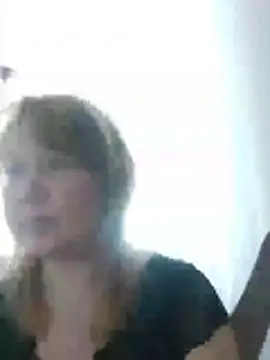 Snapshot of MarikaLane chatting on 06-07-26, 02:55 MarikaLane online show from 06-07-26, 02:55