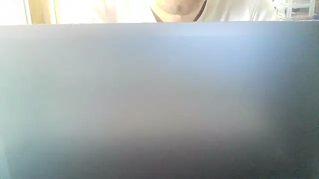 Snapshot of yoci0101 chatting on 06-11-26, 01:49 yoci0101 online show from 06-11-26, 01:49